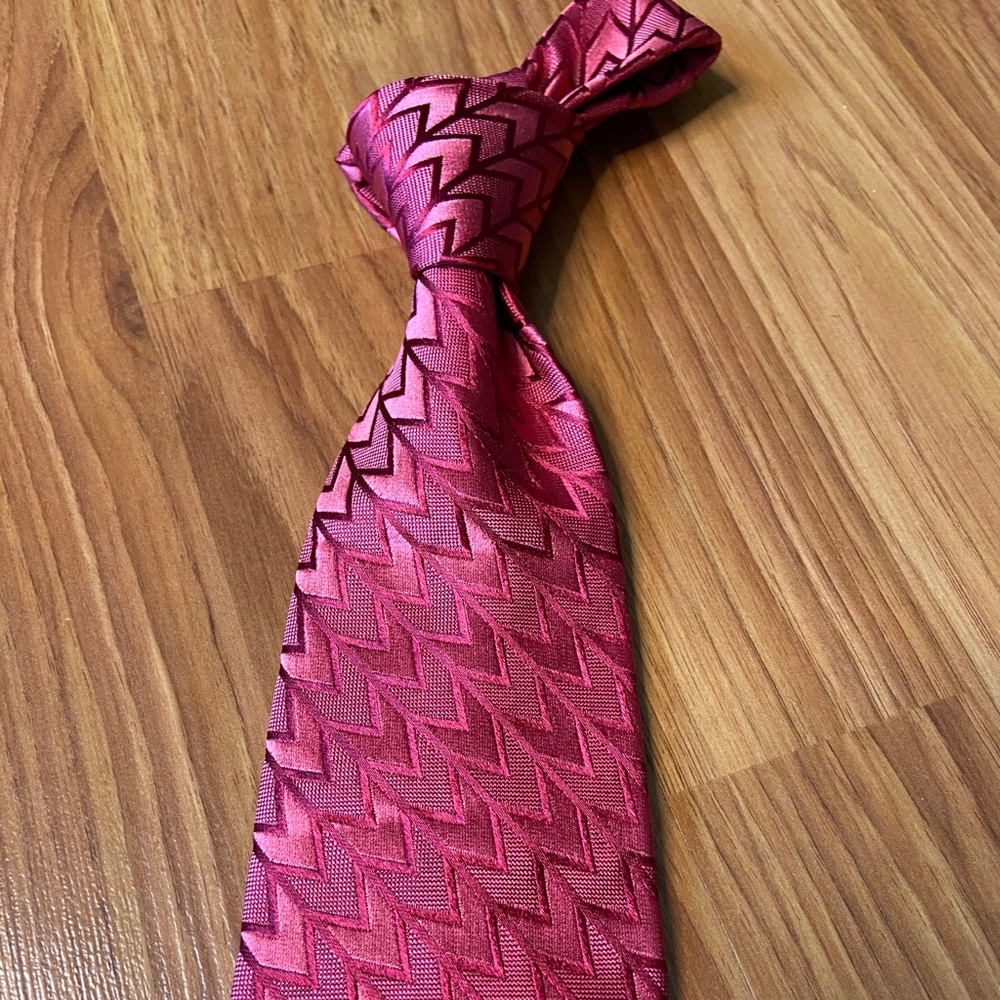 Michael Kors Men's Raspberry Berry 60” Tie Silk